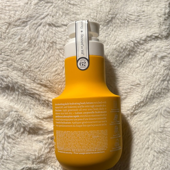 Sol de Janeiro Irresistible Hydration Set **Sold Out with 39”New - Picture 3 of 5